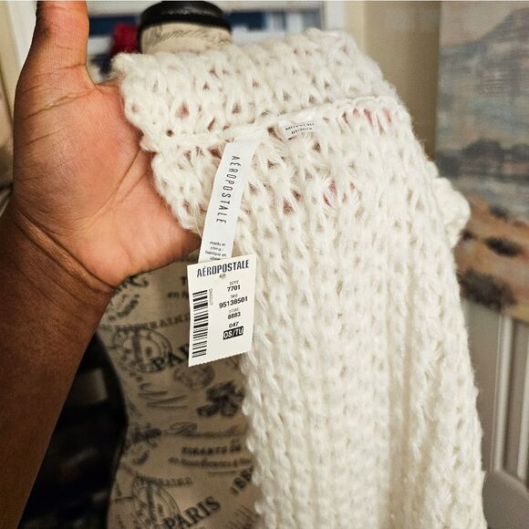 New Aerospostal Crochet Acrylic Stylish Infinity Scarf - Picture 4 of 14